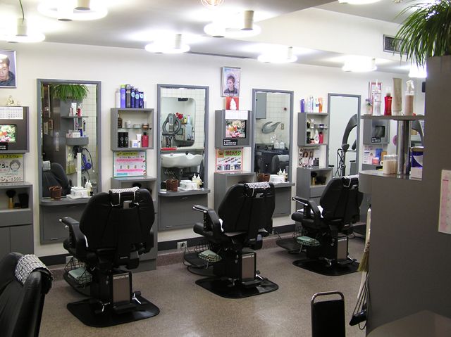 すいたうん｜JR吹田駅周辺商店街ポータルサイト | アサヒ理容店