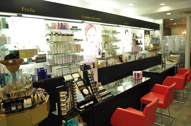 すいたうん｜JR吹田駅周辺商店街ポータルサイト | ふじや化粧品店