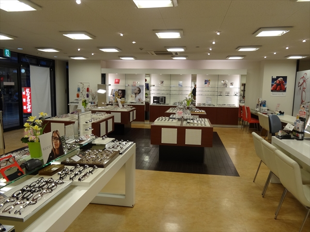 すいたうん｜JR吹田駅周辺商店街ポータルサイト | ビジョンメガネ 吹田朝日町店