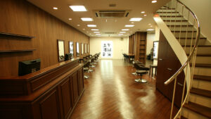 すいたうん｜JR吹田駅周辺商店街ポータルサイト | バーバーショップ ハマグチ