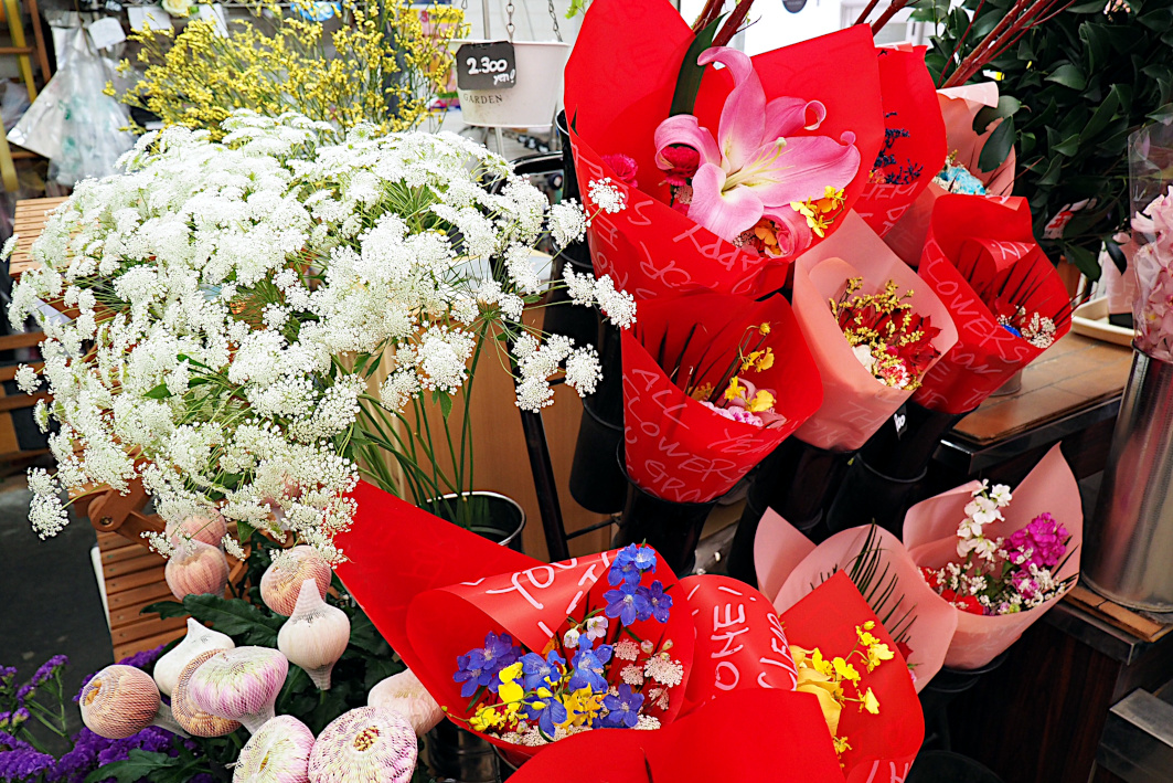 すいたうん｜JR吹田駅周辺商店街ポータルサイト | フラワーショップ ハナキ