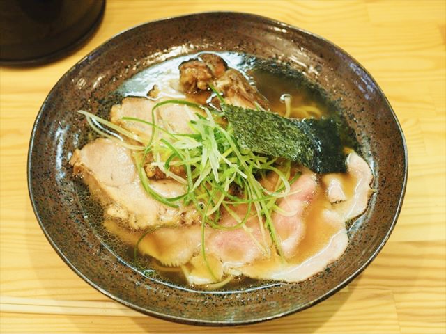 すいたうん｜JR吹田駅周辺商店街ポータルサイト | らーめん彩哲～isato～