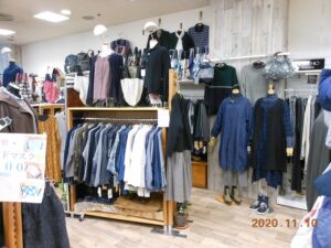 すいたうん｜JR吹田駅周辺商店街ポータルサイト | ブティック TOMO(トモ)